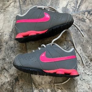 Toddler Nike Shocks 7C